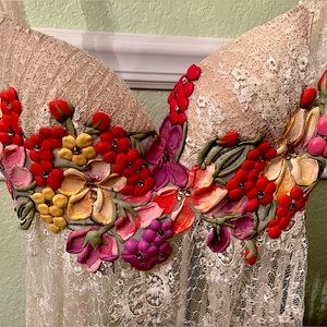 $500 NWT RARE S Ema Savahl handmade lace hand painted top w/swarovski crystals